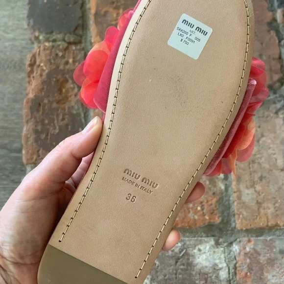 Miu Miu pink velvet floral slides